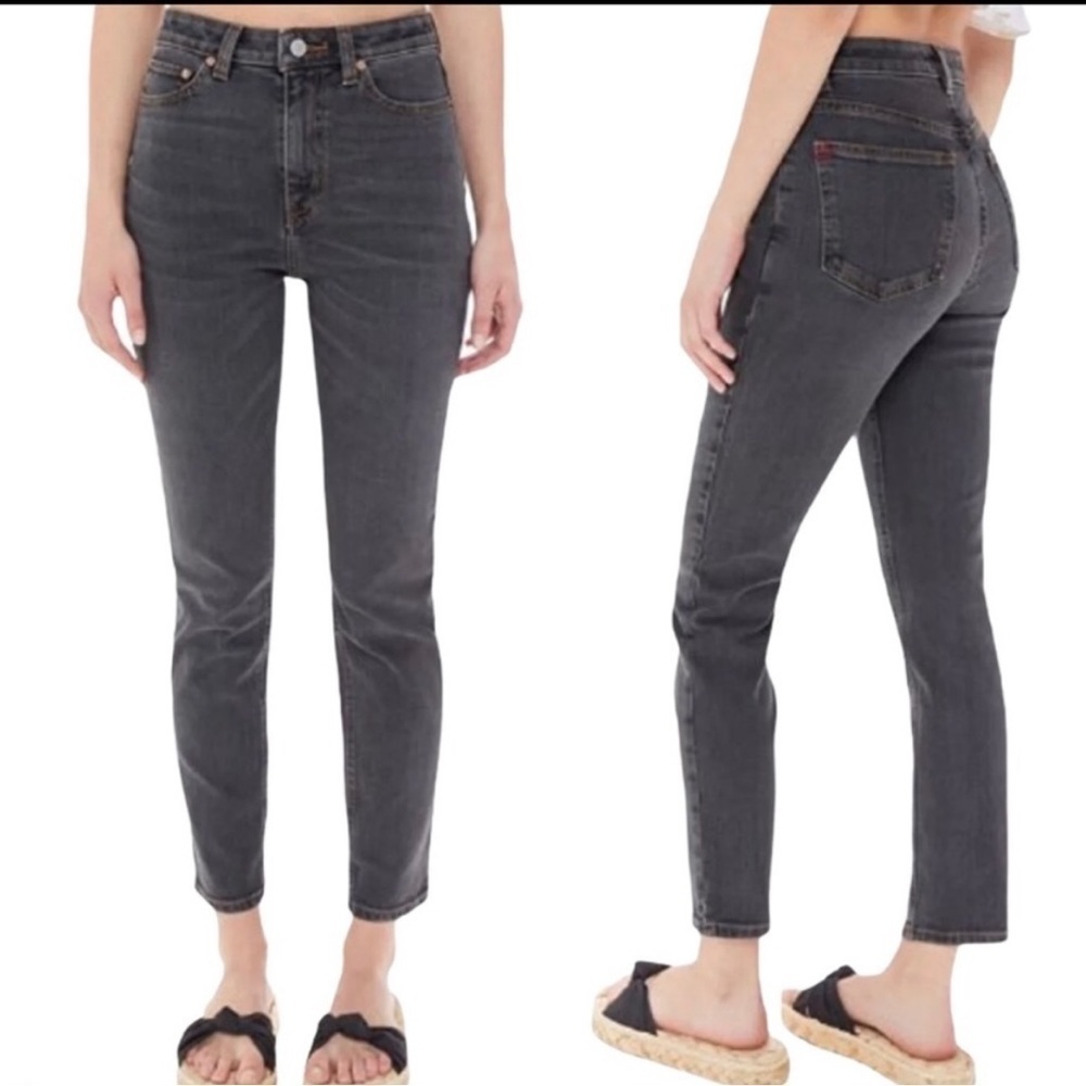 BDG Girlfriend High Rise Jeans washed black size 25
